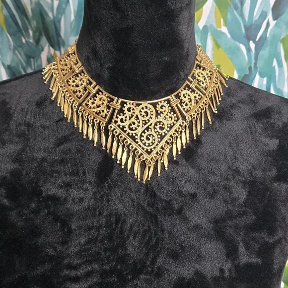 VTG RUNWAY '73 MONET PAISLEY DANGLE BIB Necklace - Picture 1 of 4